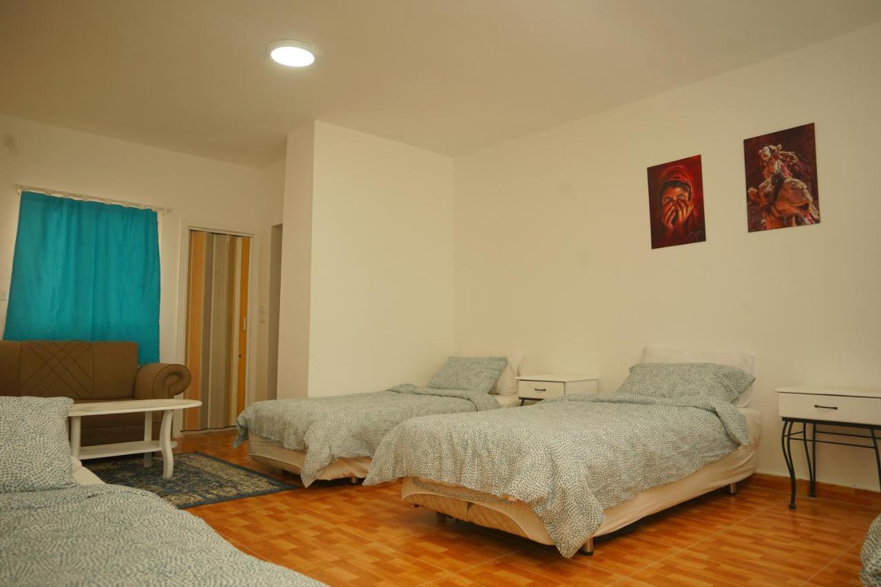 וואדי מוסא Petra Main Gate Studios מראה חיצוני תמונה